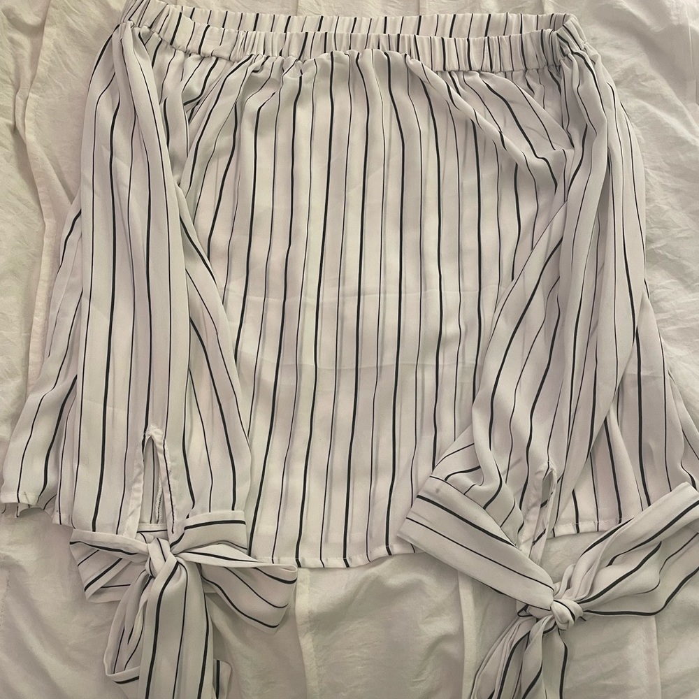 Off the Shoulder Striped Blouse